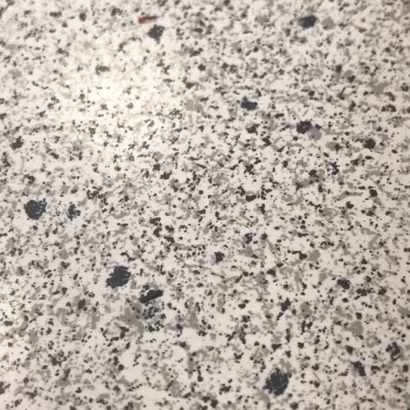 Meet your Posher, D - Picture 1 of 1